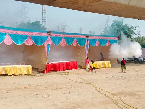 वार्ड के घाटों पर एंटी मलेरिया फॉगिंग — 13