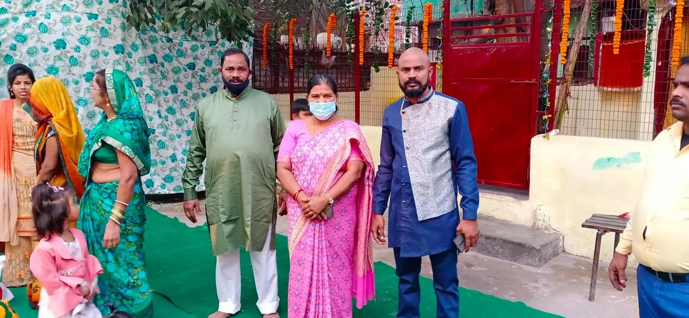 वार्ड के घाटों पर छठ पर्व की धूमधाम से पूजा — तस्वीर 1 में से 24