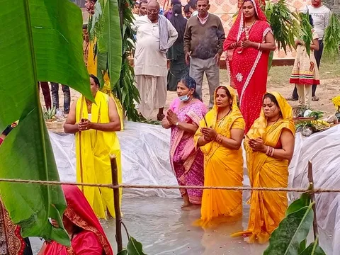 वार्ड के घाटों पर छठ पर्व की धूमधाम से पूजा — 6