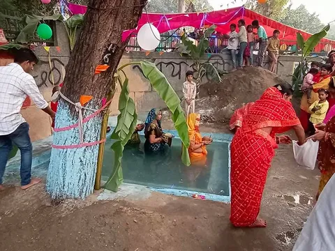 वार्ड के घाटों पर छठ पर्व की धूमधाम से पूजा — 8