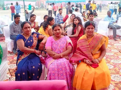 वार्ड के घाटों पर छठ पर्व की धूमधाम से पूजा — 16