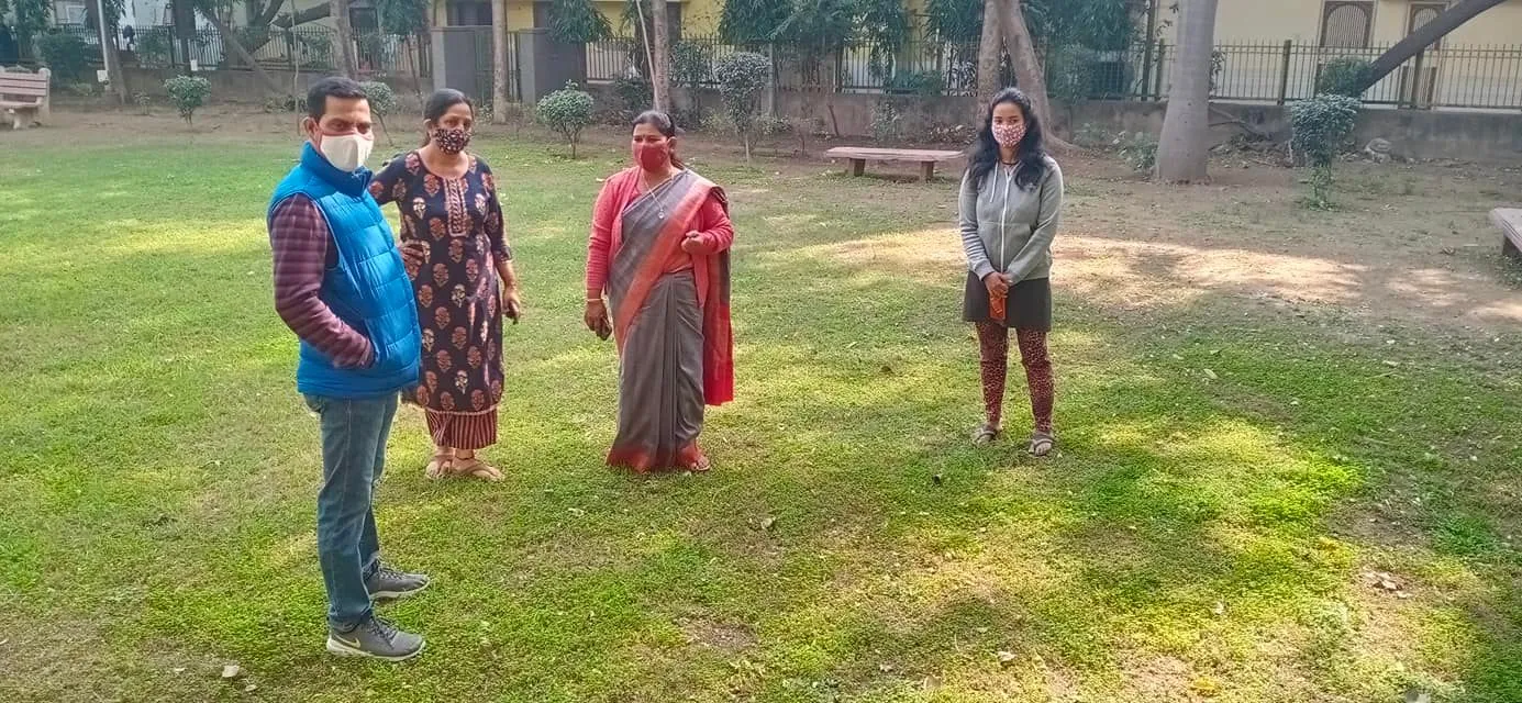 योग पार्क, सिद्धार्थ एक्सटेंशन का निरीक्षण — तस्वीर 4 में से 4