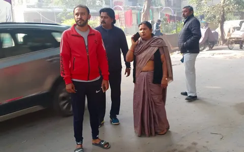 सराय काले खां डीडीए फ्लैट का निरीक्षण