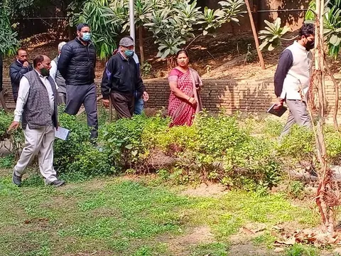 सिद्धार्थ एक्सटेंशन पॉकेट C (पोर्टा कैबिन) का निरीक्षण — 14