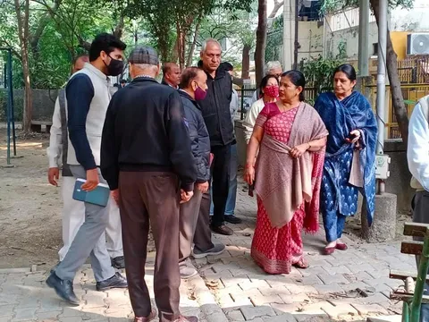 सिद्धार्थ एक्सटेंशन पॉकेट C (पोर्टा कैबिन) का निरीक्षण — 15