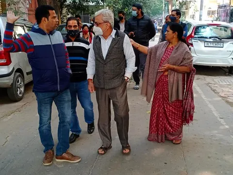 सिद्धार्थ एक्सटेंशन पॉकेट C (पोर्टा कैबिन) का निरीक्षण — 18