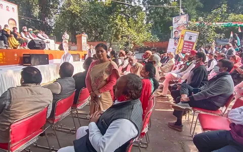 महंगाई के खिलाफ जंतर मंतर पर प्रदर्शन