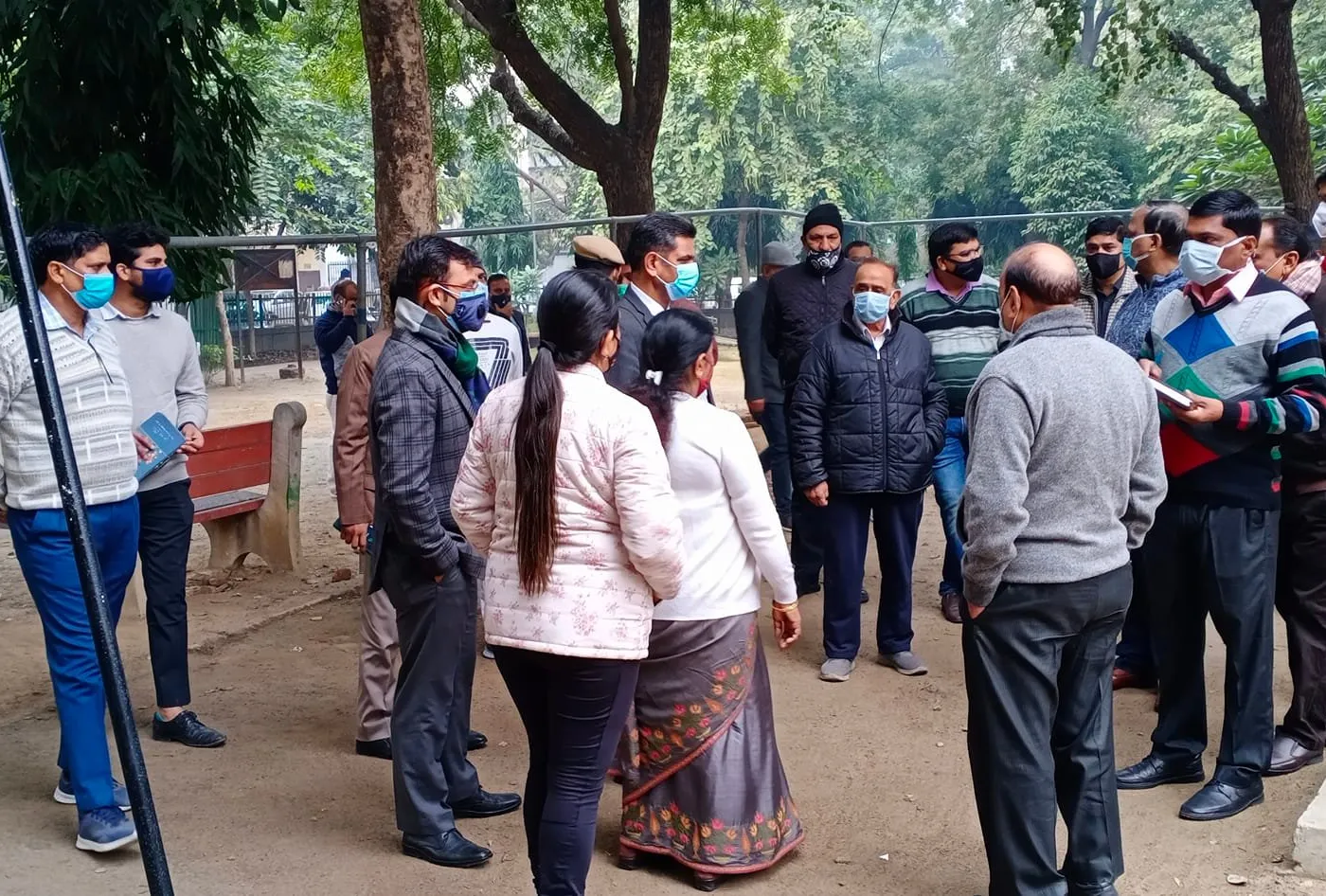 सिद्धार्थ एक्सटेंशन पॉकेट C के विभिन्न पार्कों का निरीक्षण — तस्वीर 2 में से 25