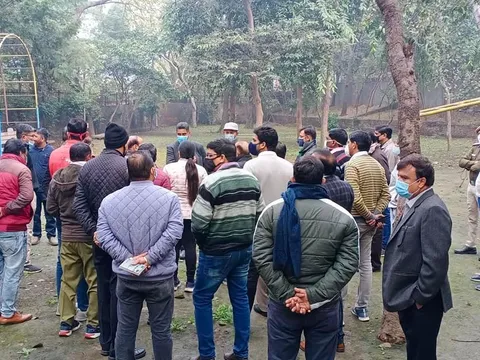 सिद्धार्थ एक्सटेंशन पॉकेट C के विभिन्न पार्कों का निरीक्षण — 13