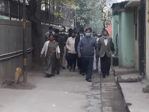सिद्धार्थ एक्सटेंशन पॉकेट C के विभिन्न पार्कों का निरीक्षण — 25