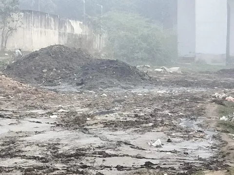 बारापुल्लाह नाले की सफाई का कार्य — 4
