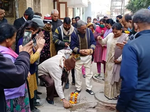 सनलाइट कॉलोनी नं 2 में गलियों के नवनिर्माण कार्य का उद्घाटन — 4