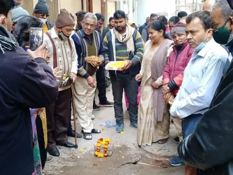 सनलाइट कॉलोनी नं 2 में गलियों के नवनिर्माण कार्य का उद्घाटन — 7