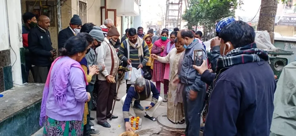 सनलाइट कॉलोनी नं 2 में गलियों के नवनिर्माण कार्य का उद्घाटन — तस्वीर 10 में से 14