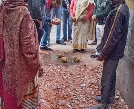 सराय काले खां रेलवे लाइन के पास गली के नवनिर्माण कार्य का उद्घाटन — 3