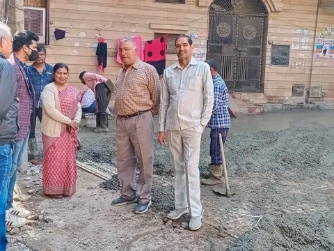 किलोकरी में पंजाबी चौपाल के पास गलियों के नवनिर्माण कार्य का शुभारंभ — 2
