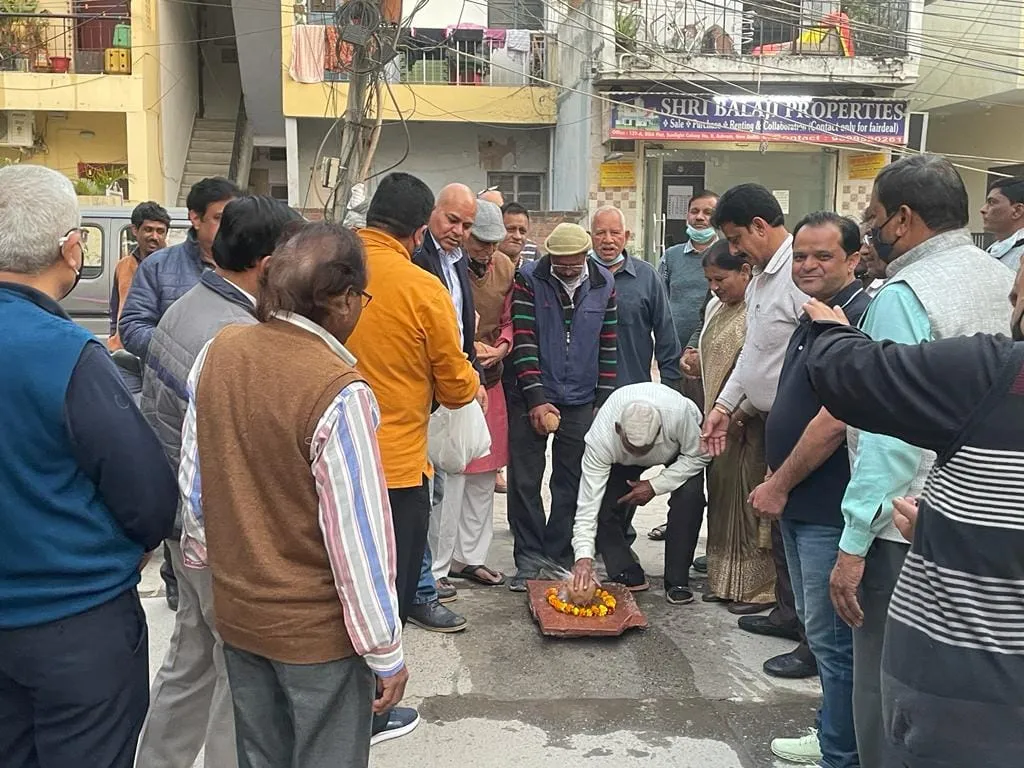 सनलाइट कॉलोनी नं. II (80 गज) में नई सड़क का उद्घाटन — तस्वीर 12 में से 20