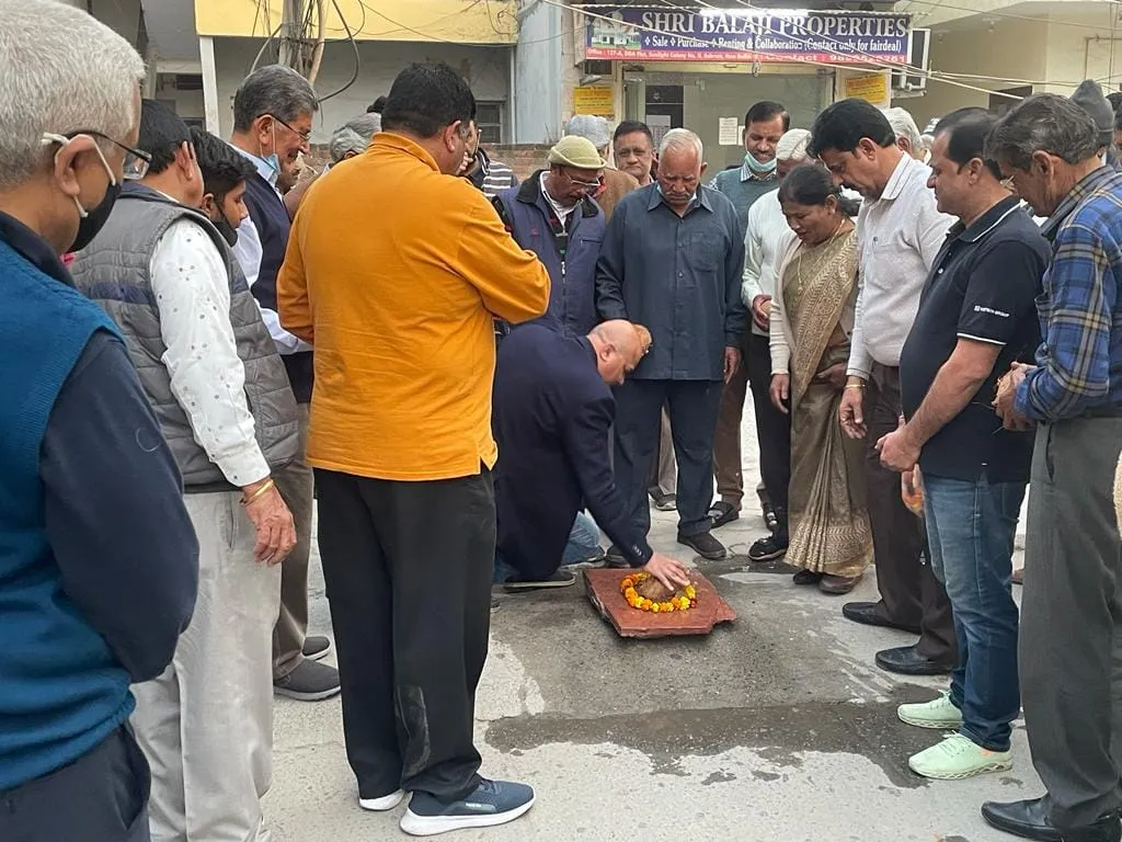 सनलाइट कॉलोनी नं. II (80 गज) में नई सड़क का उद्घाटन — तस्वीर 14 में से 20