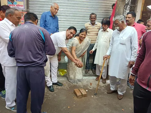 सराय काले खां व किलोकरी गांव में नई सड़क का उद्घाटन