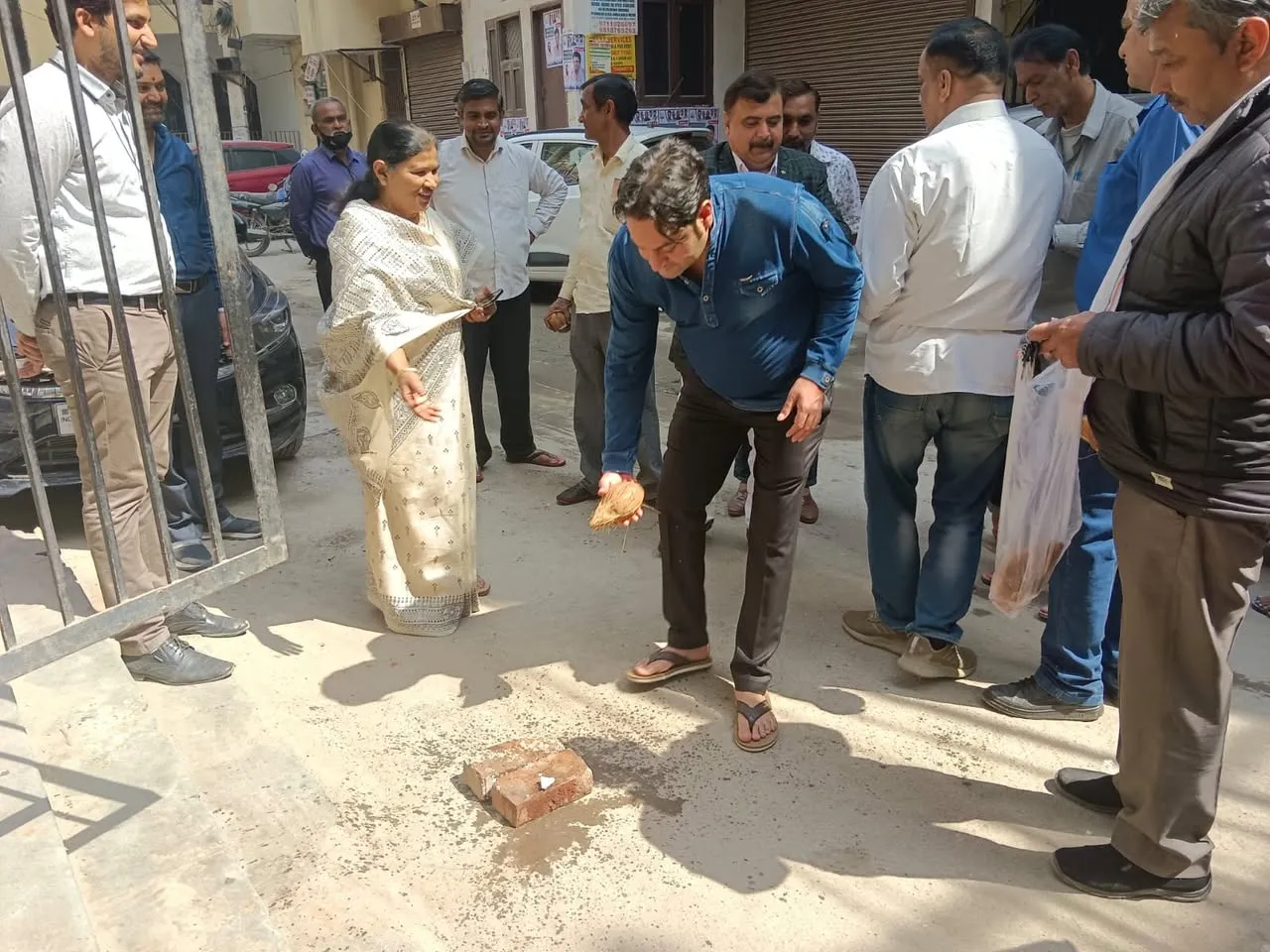 सराय काले खां व किलोकरी गांव में नई सड़क का उद्घाटन — तस्वीर 10 में से 16
