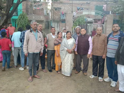 अंबेडकर पार्क में नई स्ट्रीट लाइट का उद्घाटन