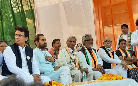 पटपड़गंज जिला कार्यकर्ता सम्मेलन एवं सदस्यता एनरोलर्स सम्मान समारोह