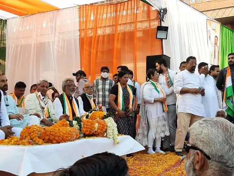 पटपड़गंज जिला कार्यकर्ता सम्मेलन एवं सदस्यता एनरोलर्स सम्मान समारोह — 4