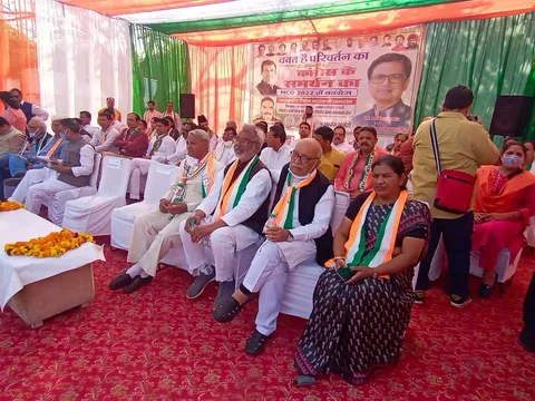 पटपड़गंज जिला कार्यकर्ता सम्मेलन एवं सदस्यता एनरोलर्स सम्मान समारोह — 11