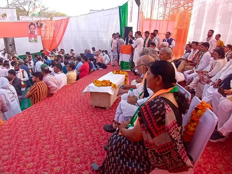 पटपड़गंज जिला कार्यकर्ता सम्मेलन एवं सदस्यता एनरोलर्स सम्मान समारोह — 12