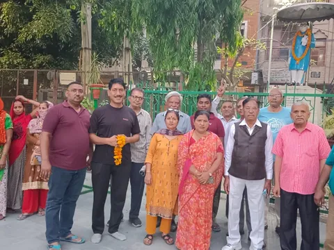 अंबेडकर पार्क, सिद्धार्थ बस्ती में स्ट्रीट लाइट का शुभारंभ