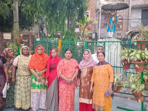 अंबेडकर पार्क, सिद्धार्थ बस्ती में स्ट्रीट लाइट का शुभारंभ — 3