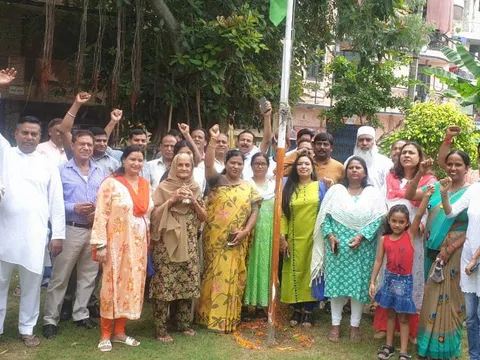 75वें स्वतंत्रता दिवस के अवसर पर चार पार्कों में ध्वजारोहण — 3