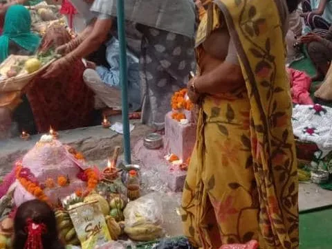 वार्ड 143 के घाटों पर छठ पर्व मनाया गया — 4