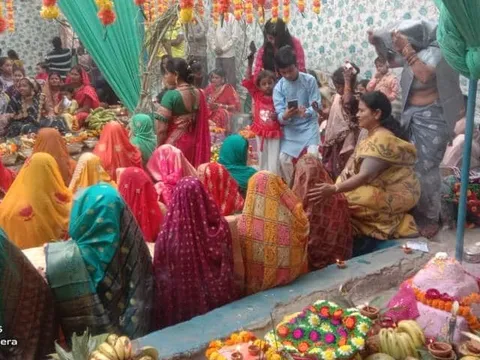 वार्ड 143 के घाटों पर छठ पर्व मनाया गया — 6
