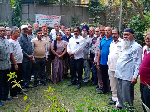 जीवन नगर सीनियर सिटिजन पार्क के सदस्यों के साथ चुनावी बैठक — 3